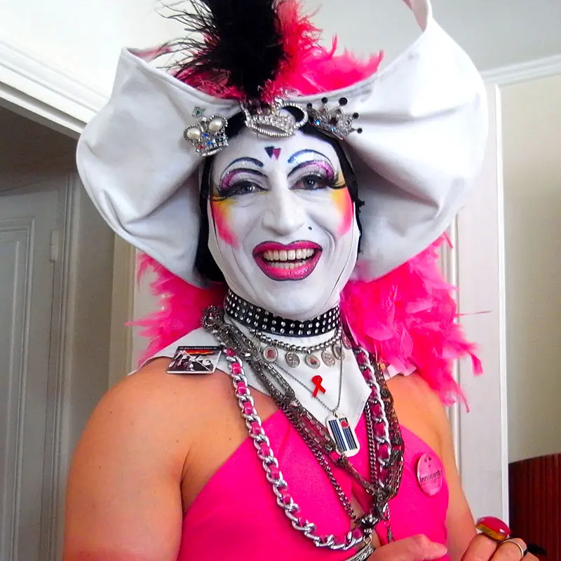 Marie-Innocenta aux Mains Pleines