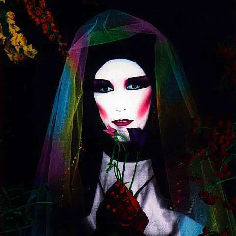 X-Tacy Marie-Colette